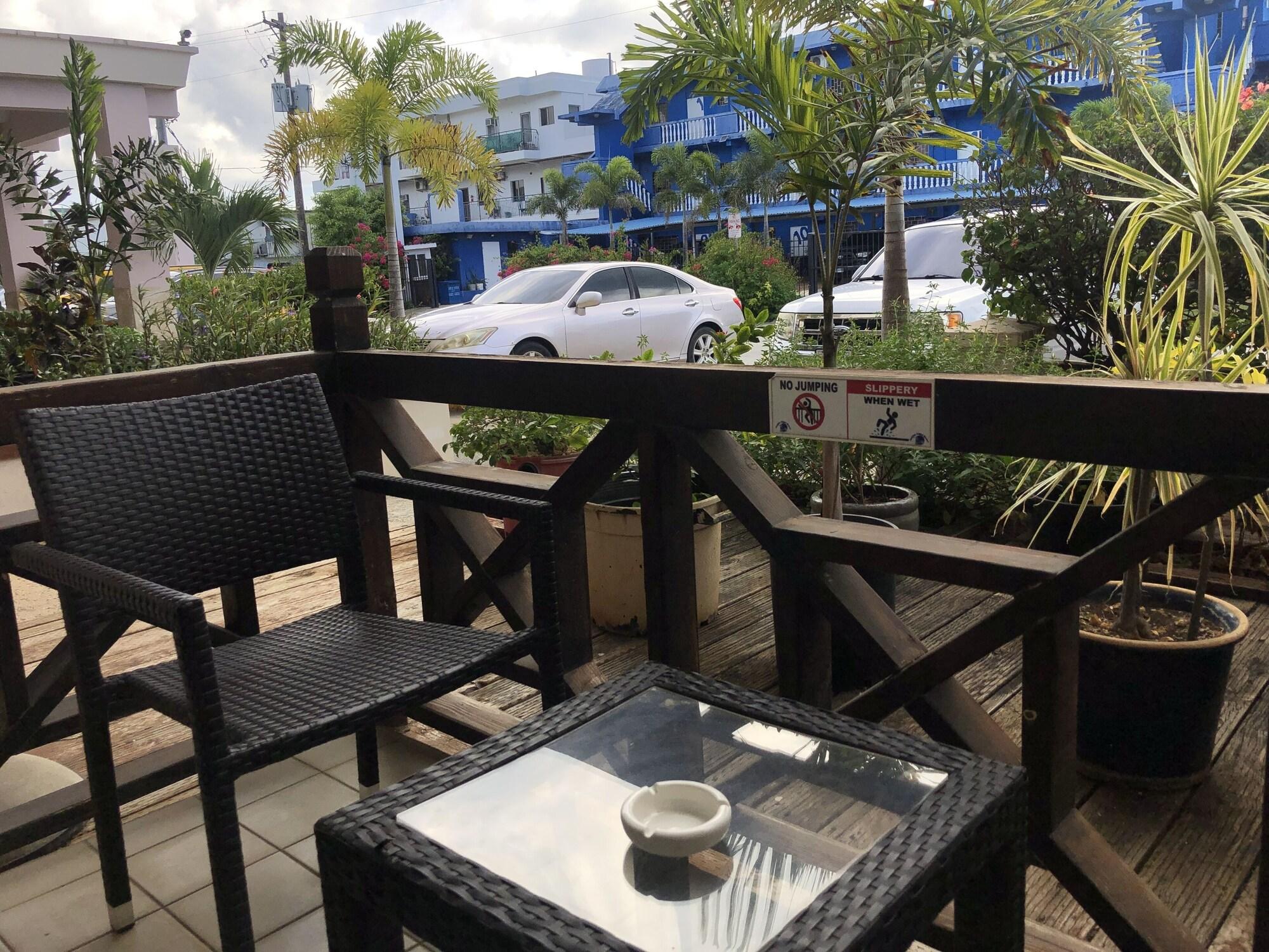 Holiday Saipan Hotel Exterior photo