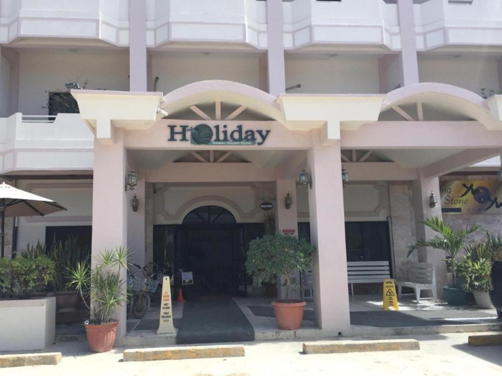 Holiday Saipan Hotel Exterior photo