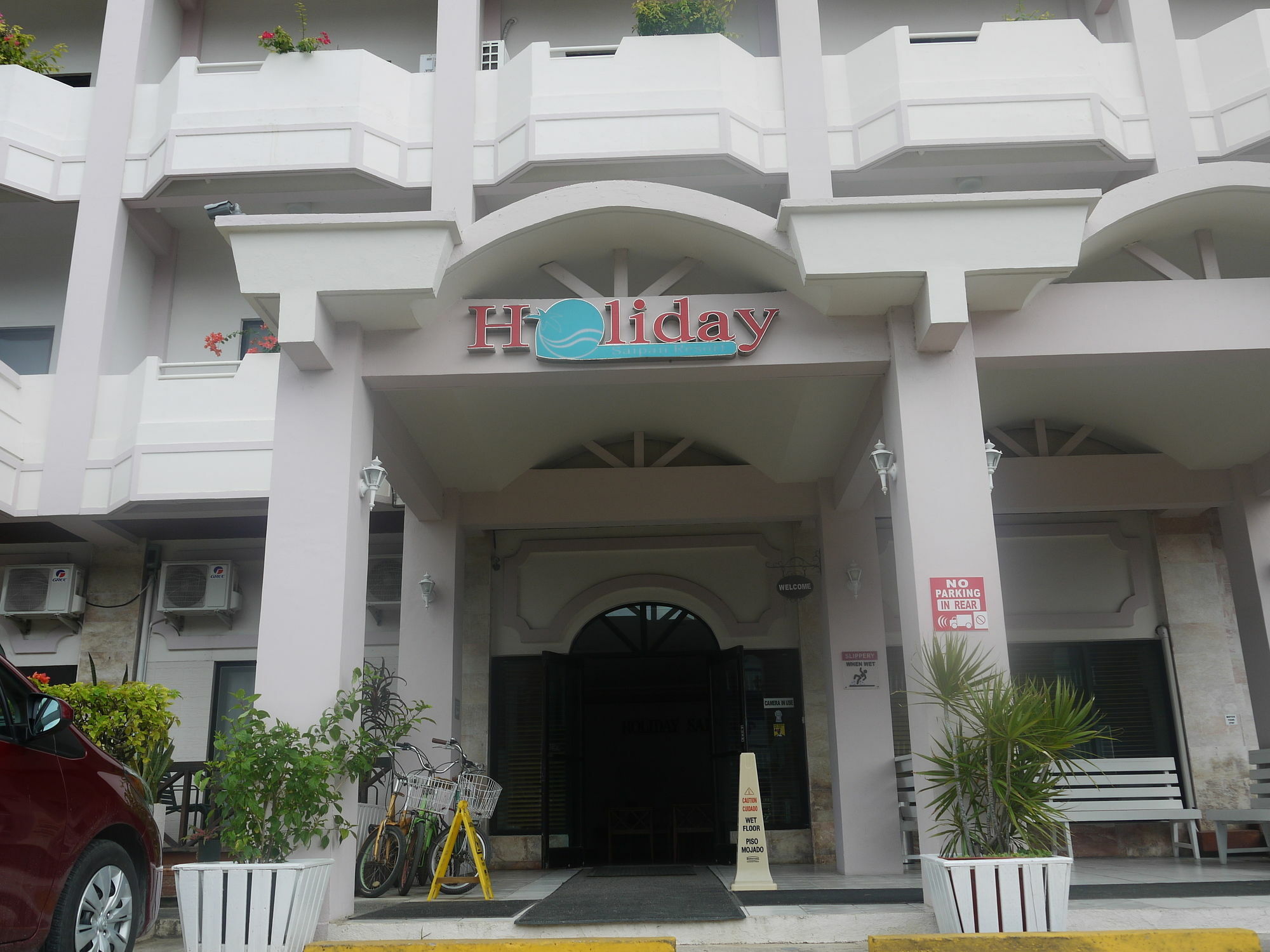 Holiday Saipan Hotel Exterior photo